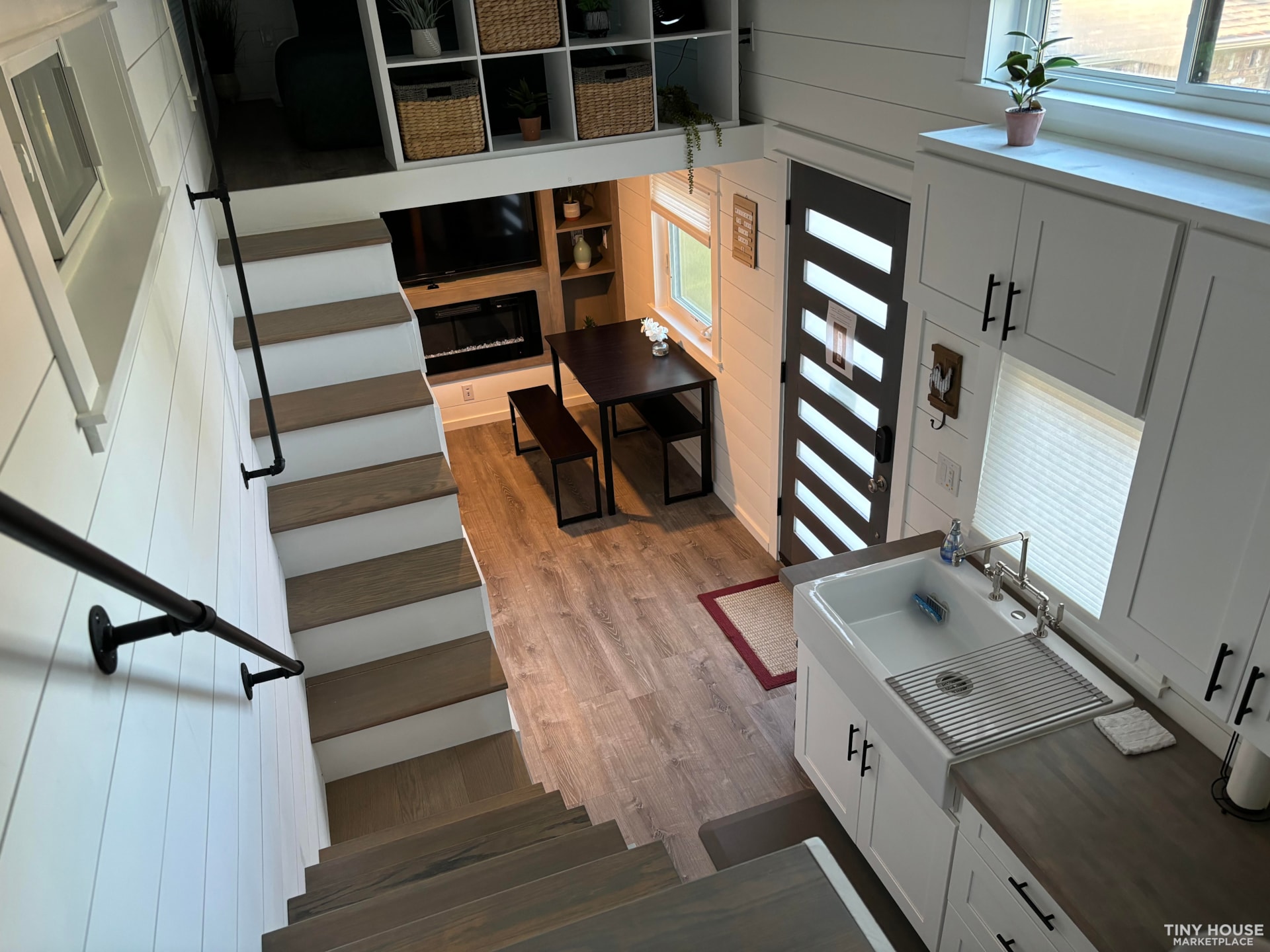 Luxury Farmhouse Style Custom Made Tiny Home - Image 3 Thumbnail