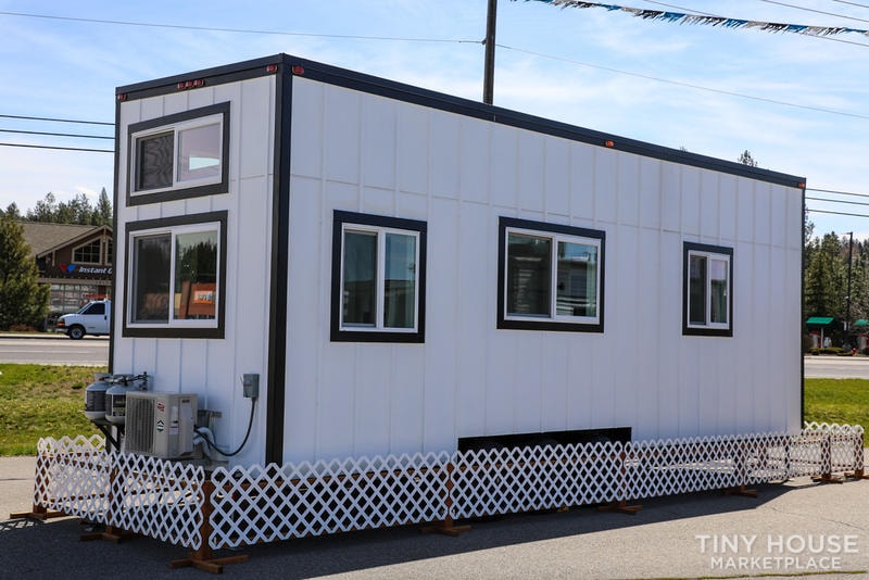 Luxury Heirloom Heritage Tiny Home -  Liquidating Lot Model - Image 2 Thumbnail