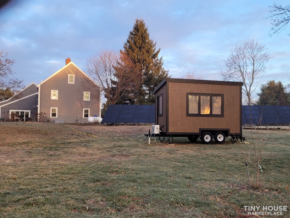 Luxury Mobile Home Office Suite - Image 3 Thumbnail