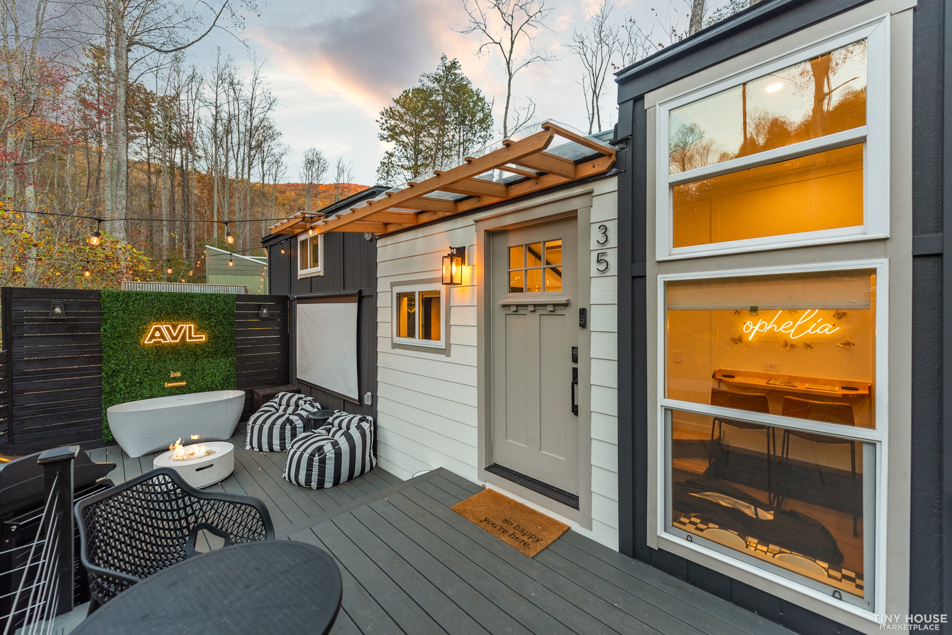 Luxury Modern Turn-Key Tiny House on Wheels with Deck - Image 4 Thumbnail