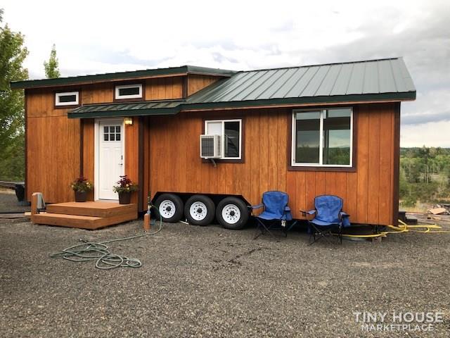 Luxury Tiny Home Cabin