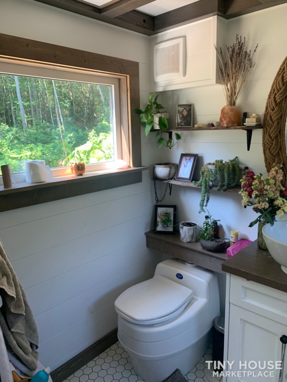Luxury tiny home for sale  - Image 4 Thumbnail