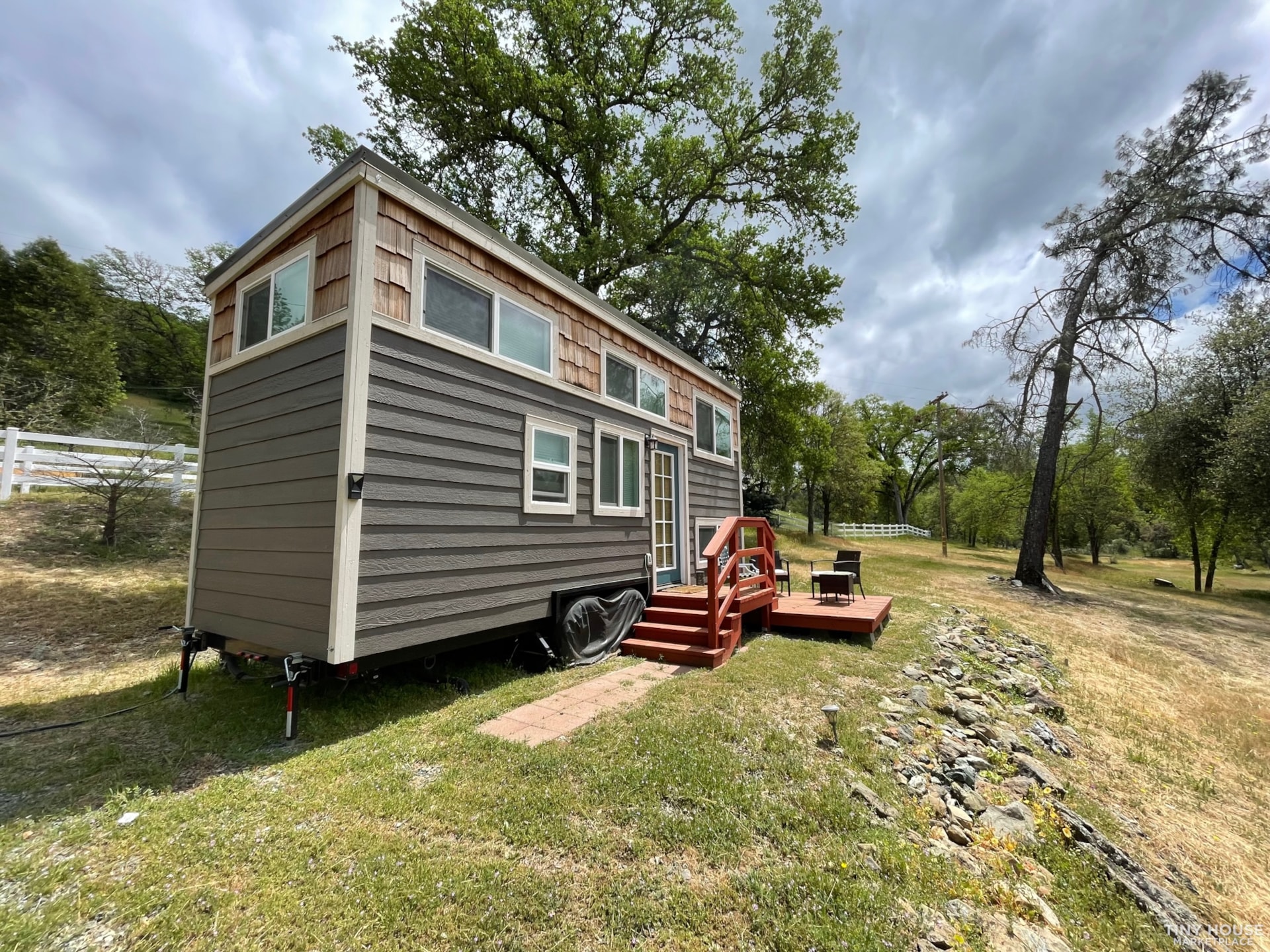 Luxury Tiny Home, Like New - Image 1 Thumbnail
