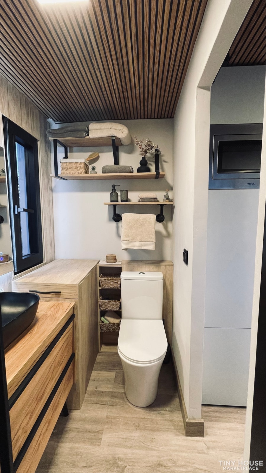 Luxury Tiny Home – Move-In Ready with Transport Included.  - Image 4 Thumbnail