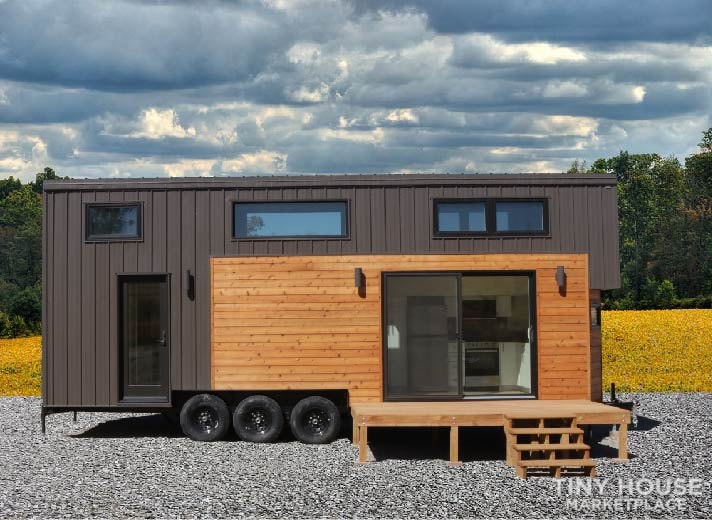 Luxury Tiny Home with Two Bedrooms Upstairs