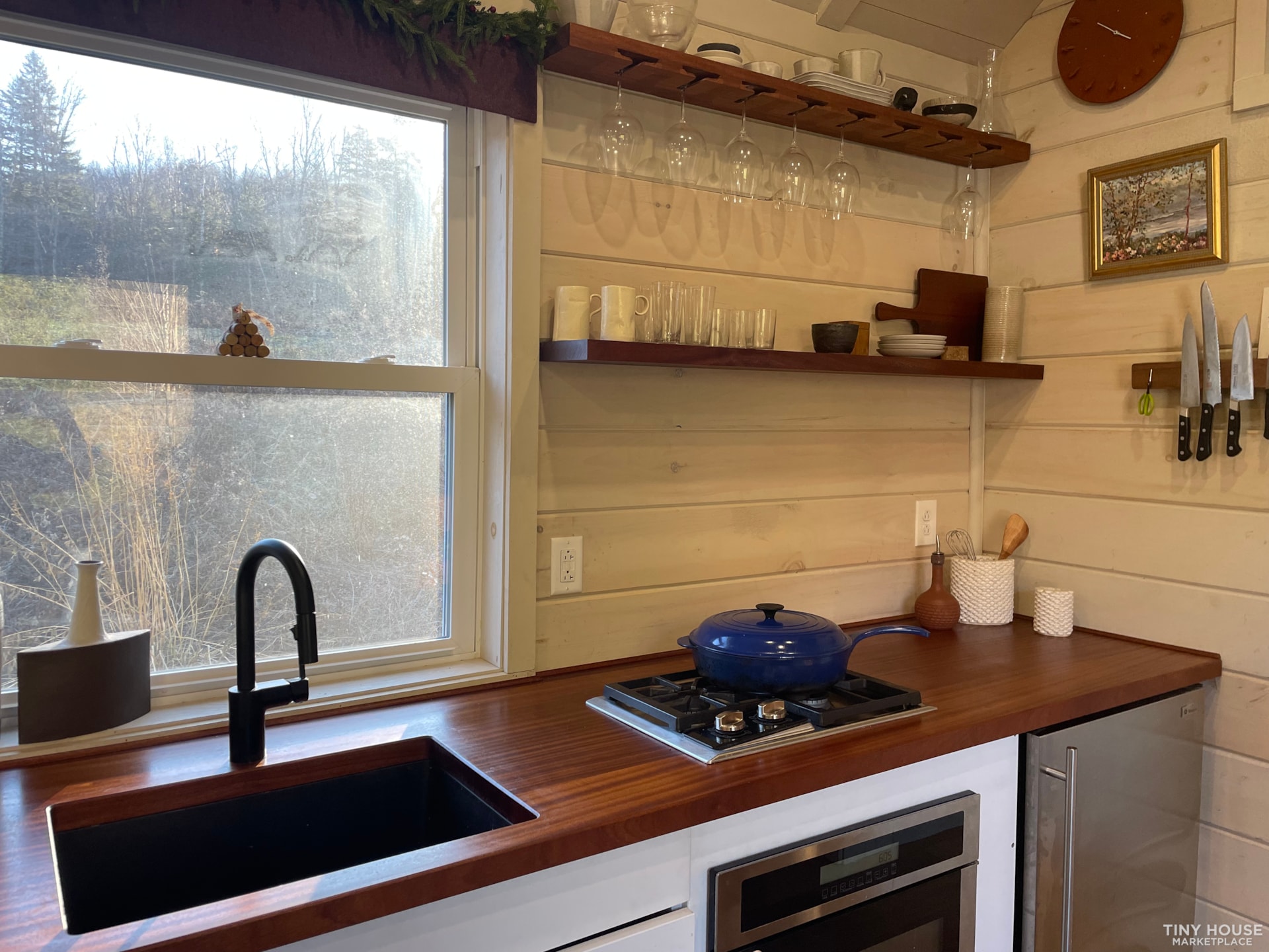 Luxury Tiny House - Image 4 Thumbnail