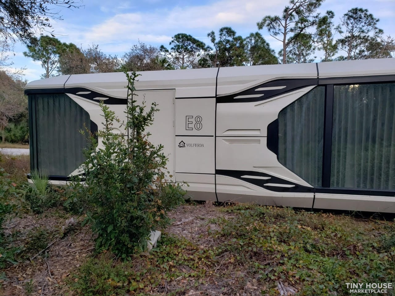 A Luxury Tiny House. Free delivery. - Image 2 Thumbnail