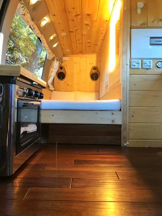 Luxury Tiny House on wheels Ford E350 XLT 5.4 Super Duty - Image 2 Thumbnail