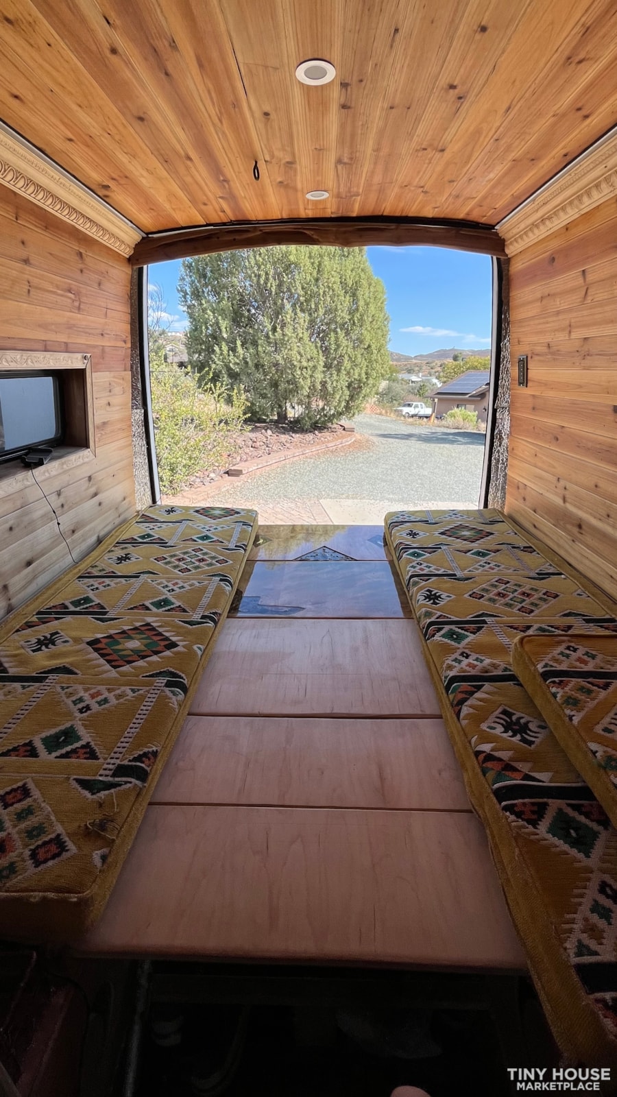 Mercedes Sprinter T1N Off-Grid Cabin Style - Image 3 Thumbnail