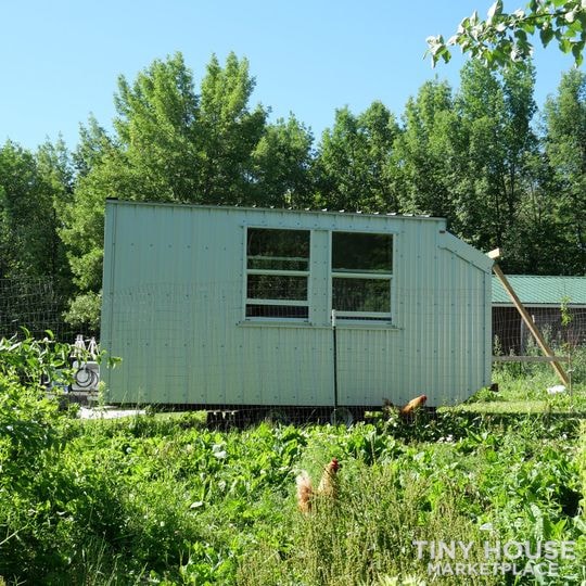 Metal 16' x 8.5' Tiny House on Wheels  - Image 3 Thumbnail