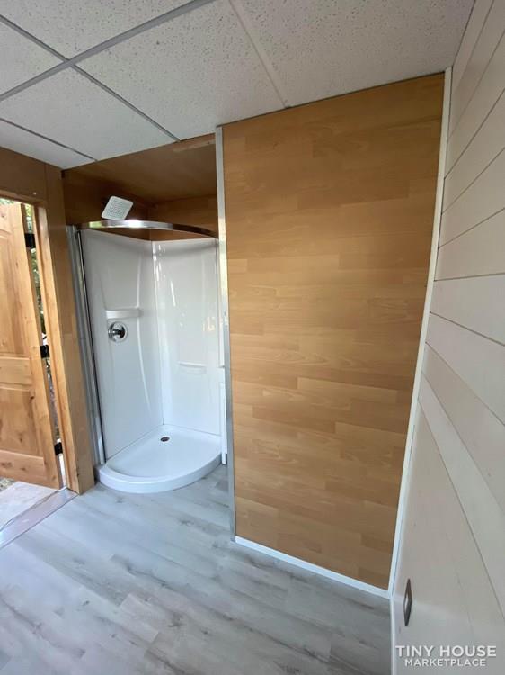 Micro Tiny House - Image 4 Thumbnail