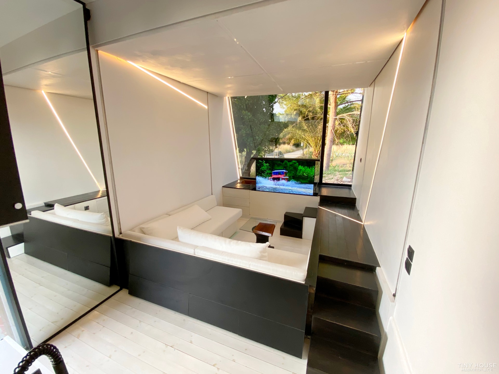 Micromansion 