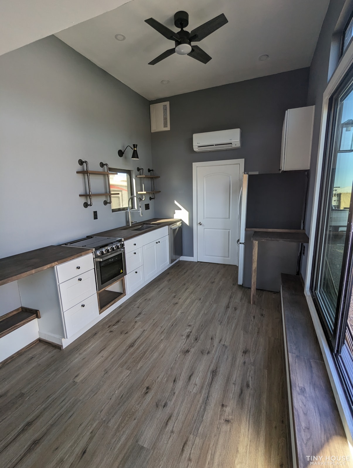 Mini Mountain Mansion! - Image 3 Thumbnail