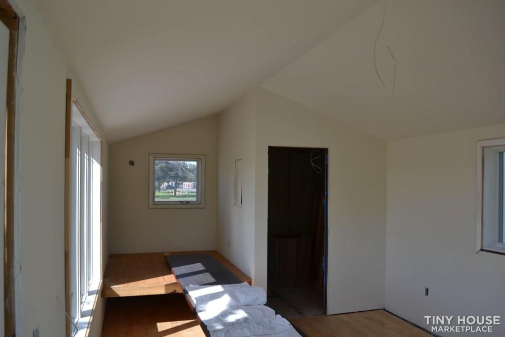 Minim Tiny Home- Customized interior yourself! - Image 4 Thumbnail