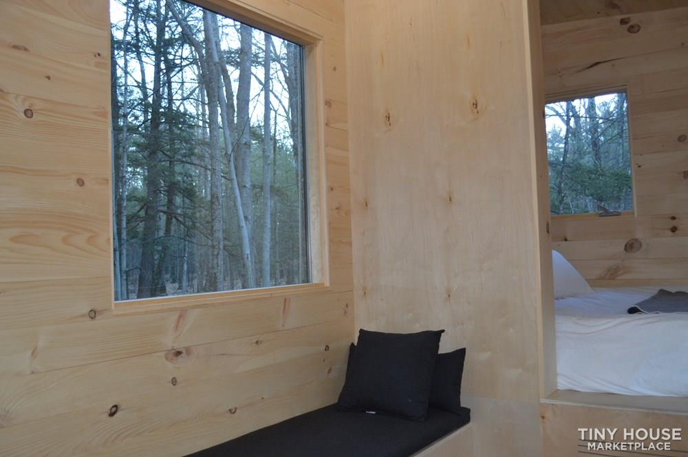 Minimalist Tiny House on Wheels in New York - Image 5 Thumbnail