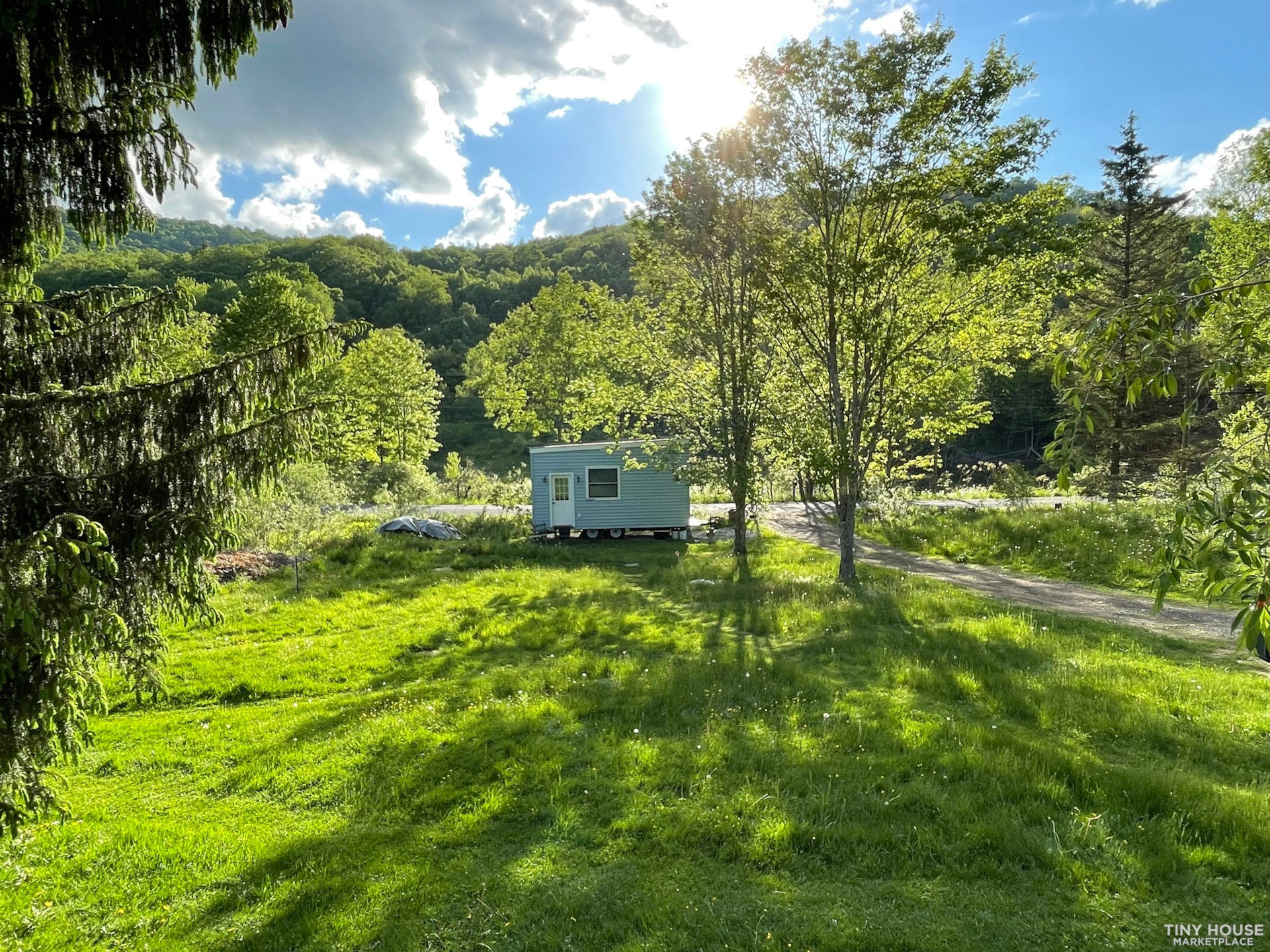 Mobile Tiny House "La Vivian" [20X8] - Walton, NY - Image 1 Thumbnail