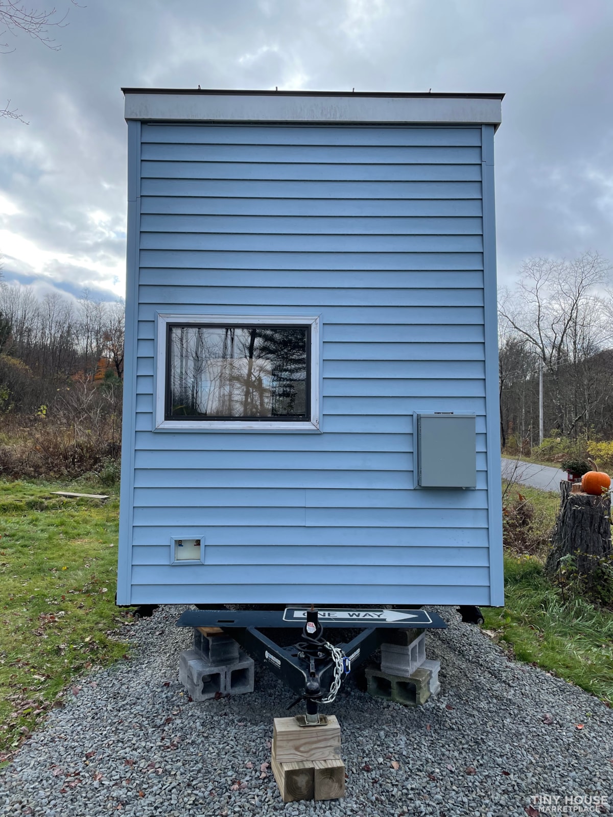 Mobile Tiny House "La Vivian" [20X8] - Walton, NY - Image 3 Thumbnail