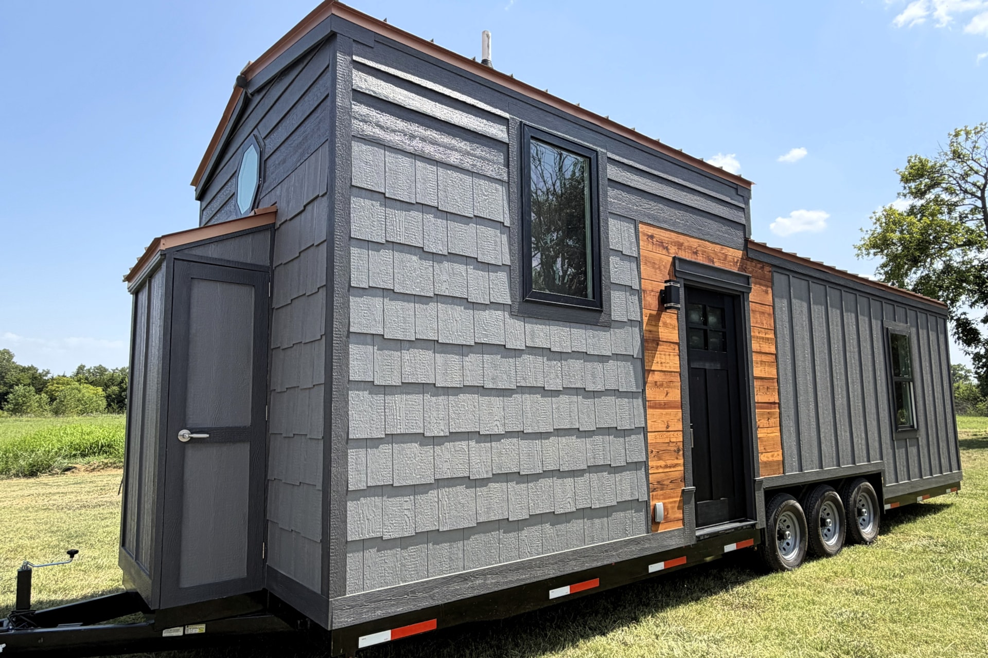 Modern 10' wide NOAH Certified THOW - Image 3 Thumbnail