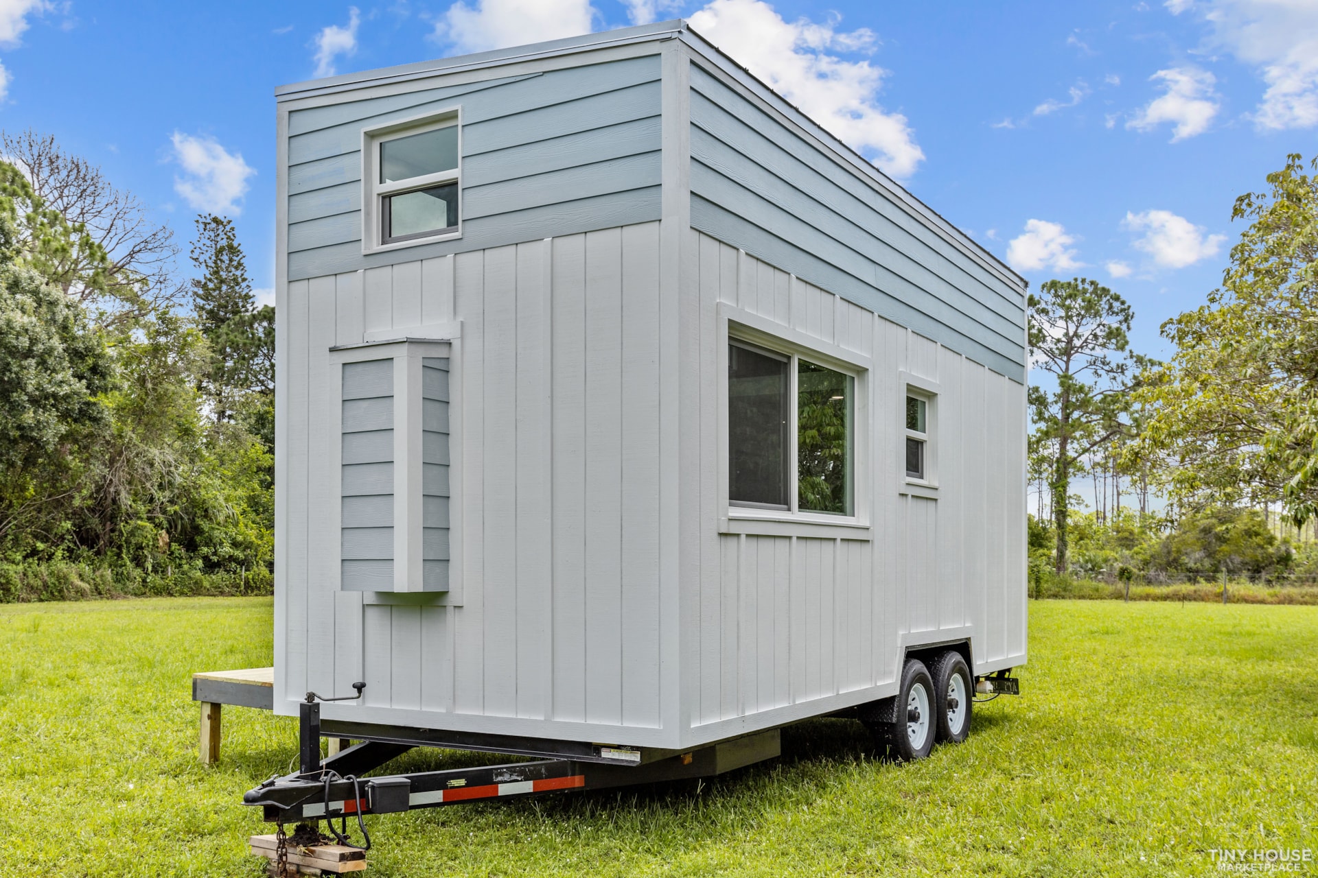 Modern Cottage Tiny Home - Image 4 Thumbnail