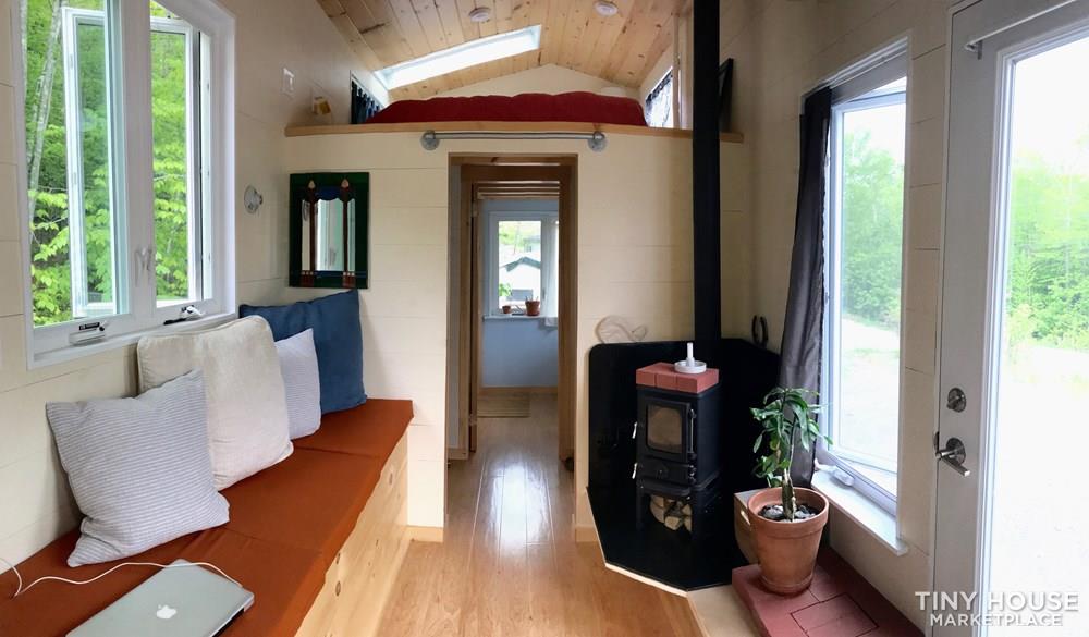 Modern Cozy Custom Tiny House Sleeps 5: Motivated Seller - Image 2 Thumbnail