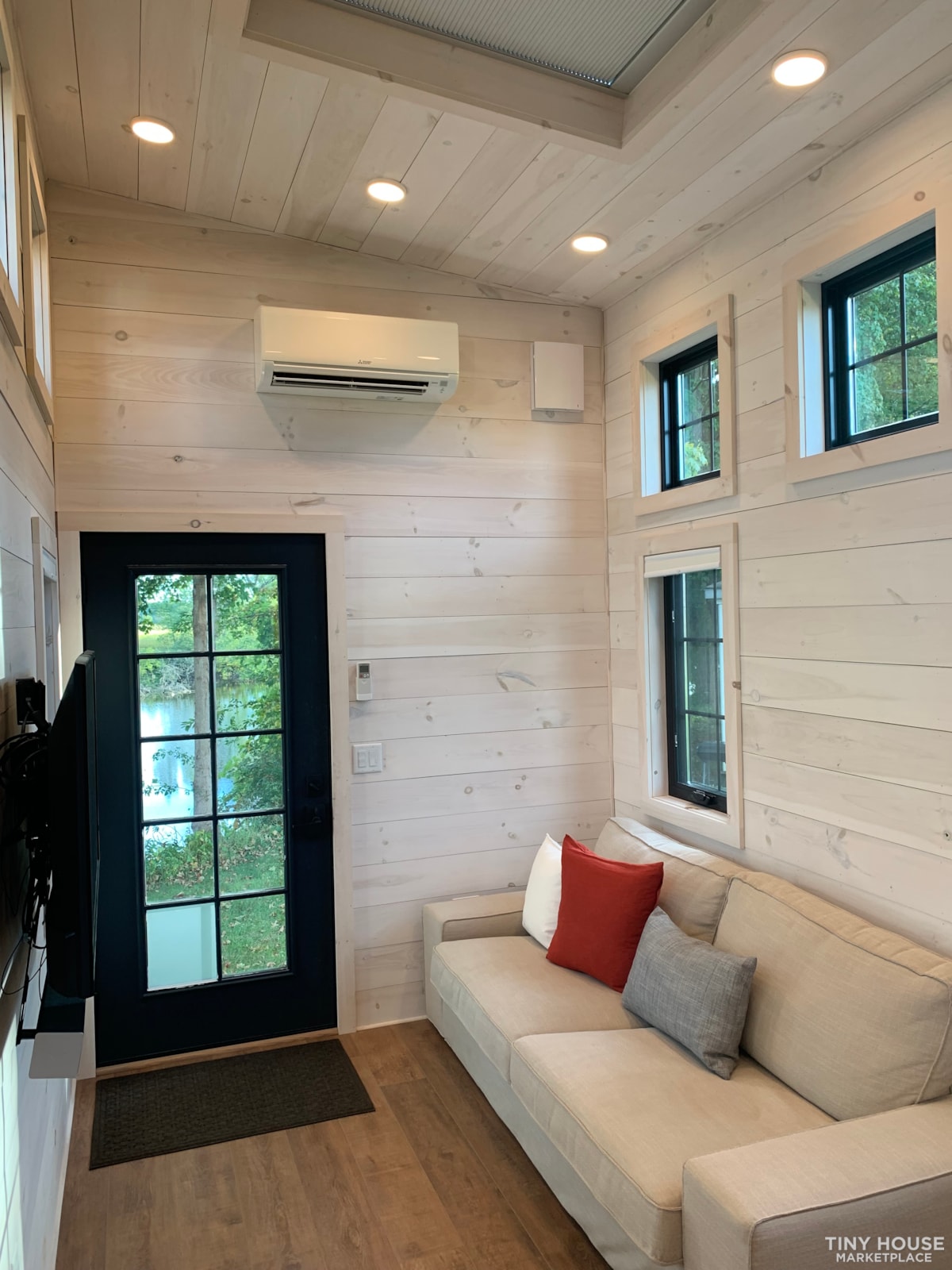 Modern Farmhouse Tiny House - Image 2 Thumbnail