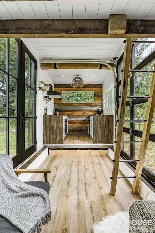 2023 Model 22 ft Modern Luxurious Tiny House on Wheels - Image 3 Thumbnail