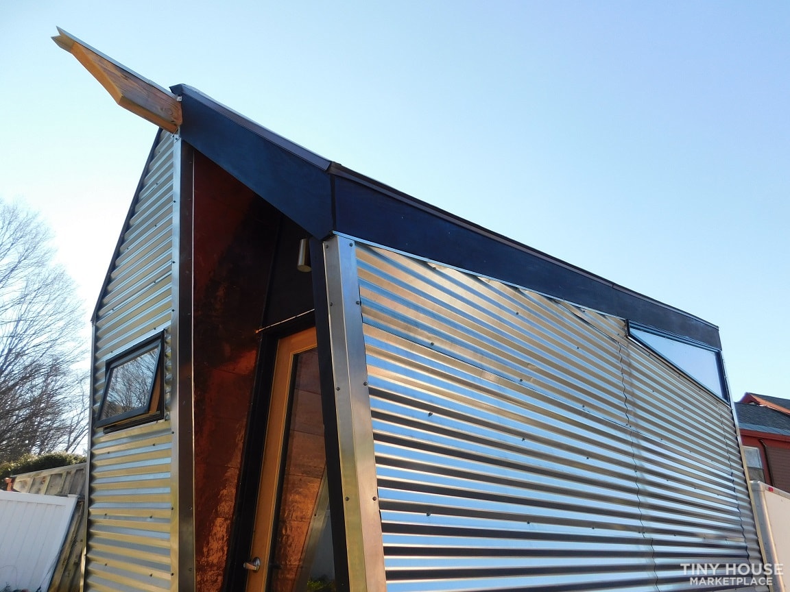 Modern, Off Grid and Non Toxic