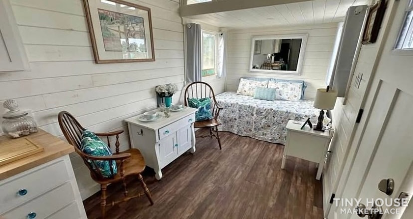 Modern & Rustic Noah Certified Tiny Home with Bathtub! - Image 2 Thumbnail