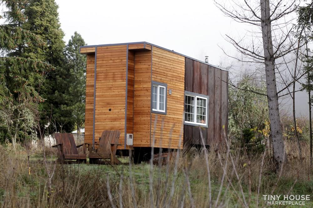 "Wildfire Tiny"  Self-contained, modern, solar-powered - Image 3 Thumbnail