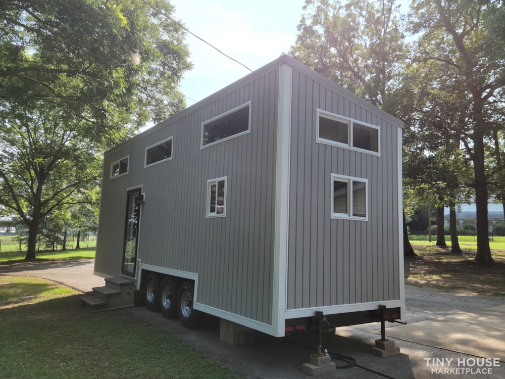 Modern tiny home  - Image 3 Thumbnail