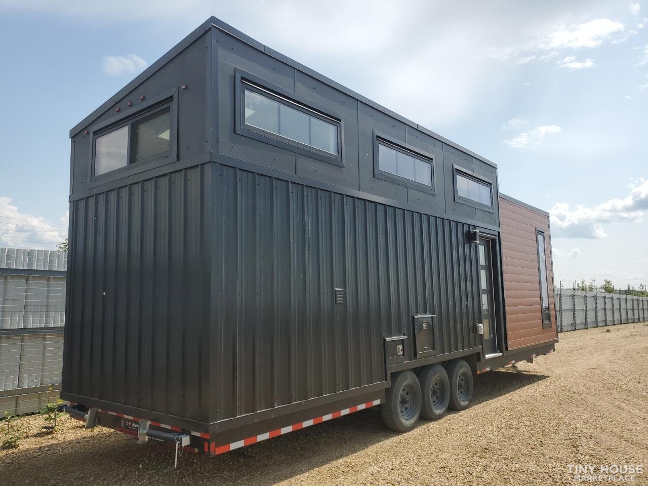 Modern Tiny - Home 2023 Simp Legacy XL  - Image 4 Thumbnail