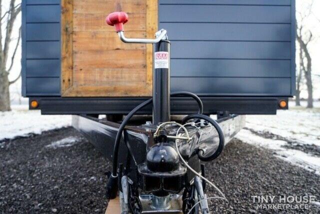 Modern Tiny Home  - Image 3 Thumbnail