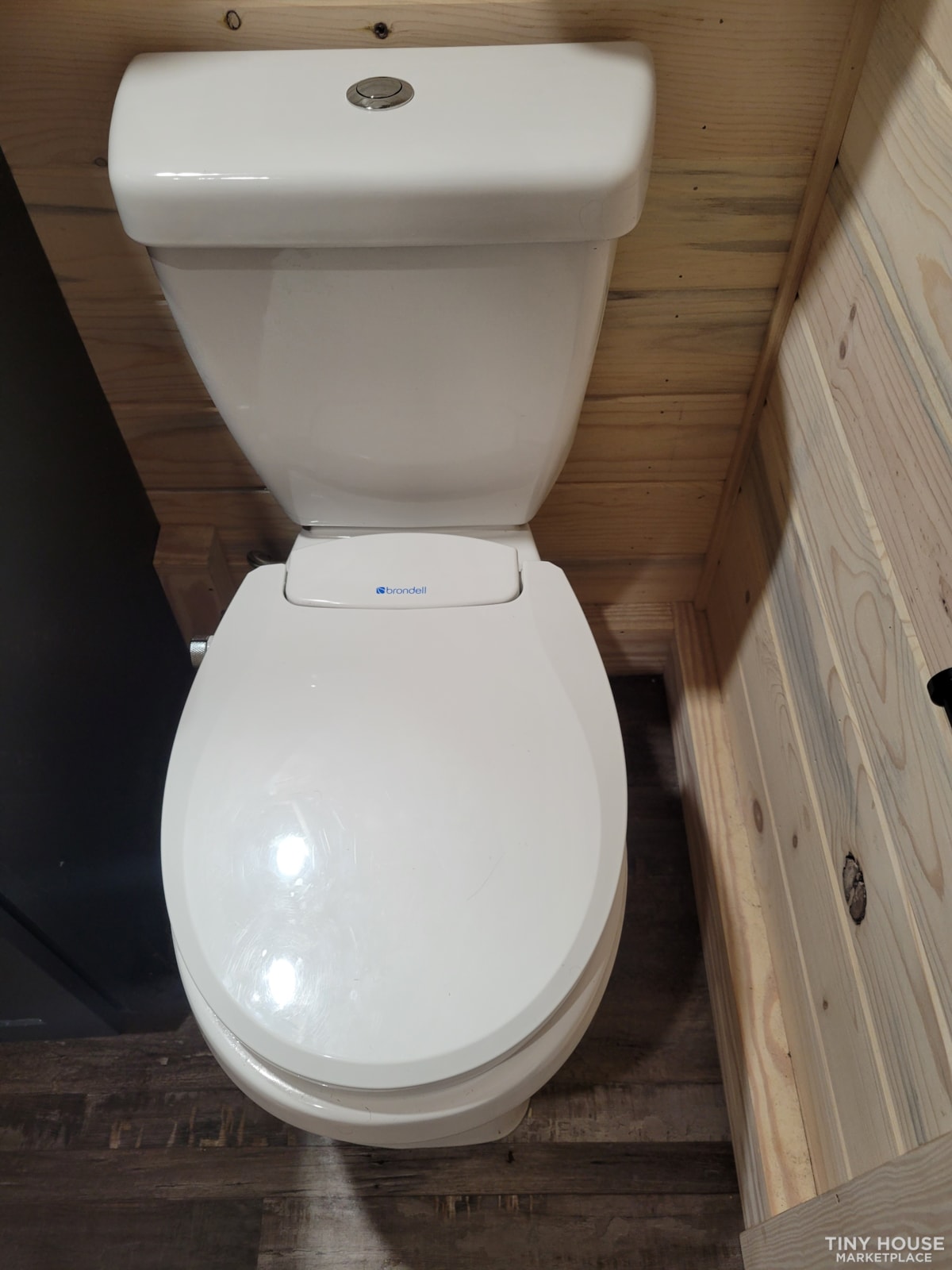 34' Modern Tiny Home - Image 3 Thumbnail