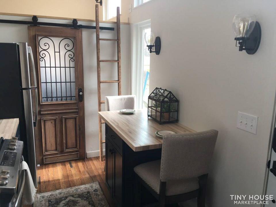 Modern Tiny house - Image 4 Thumbnail