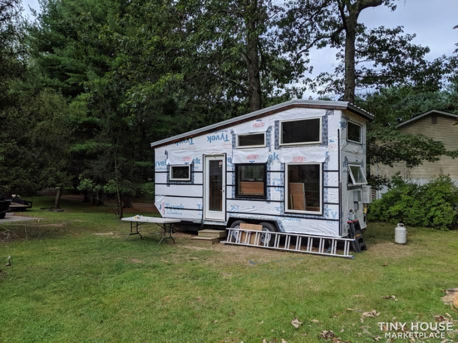 Modern Tiny House For SALE