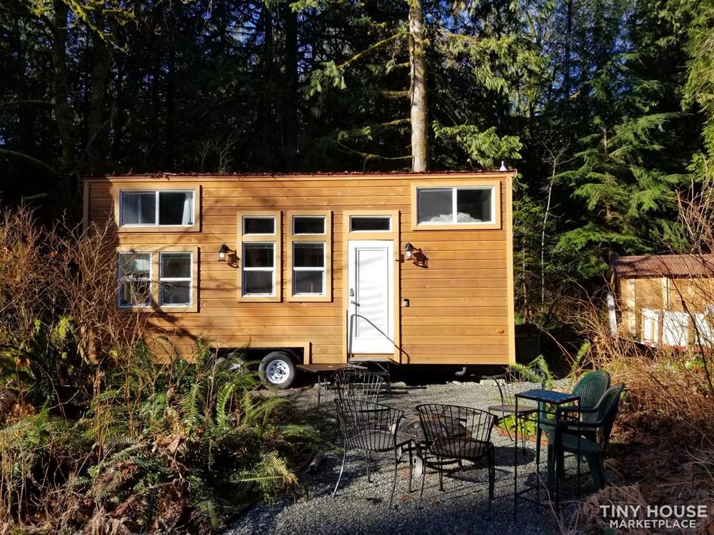Modern Tiny House in the Woods