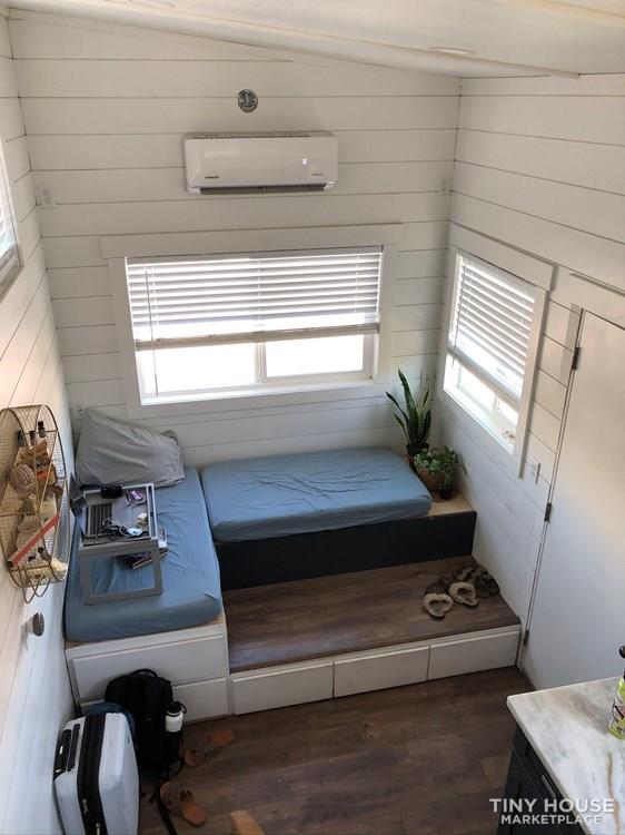 Modern W/ ALL the comforts of a full sized home!  - Image 4 Thumbnail