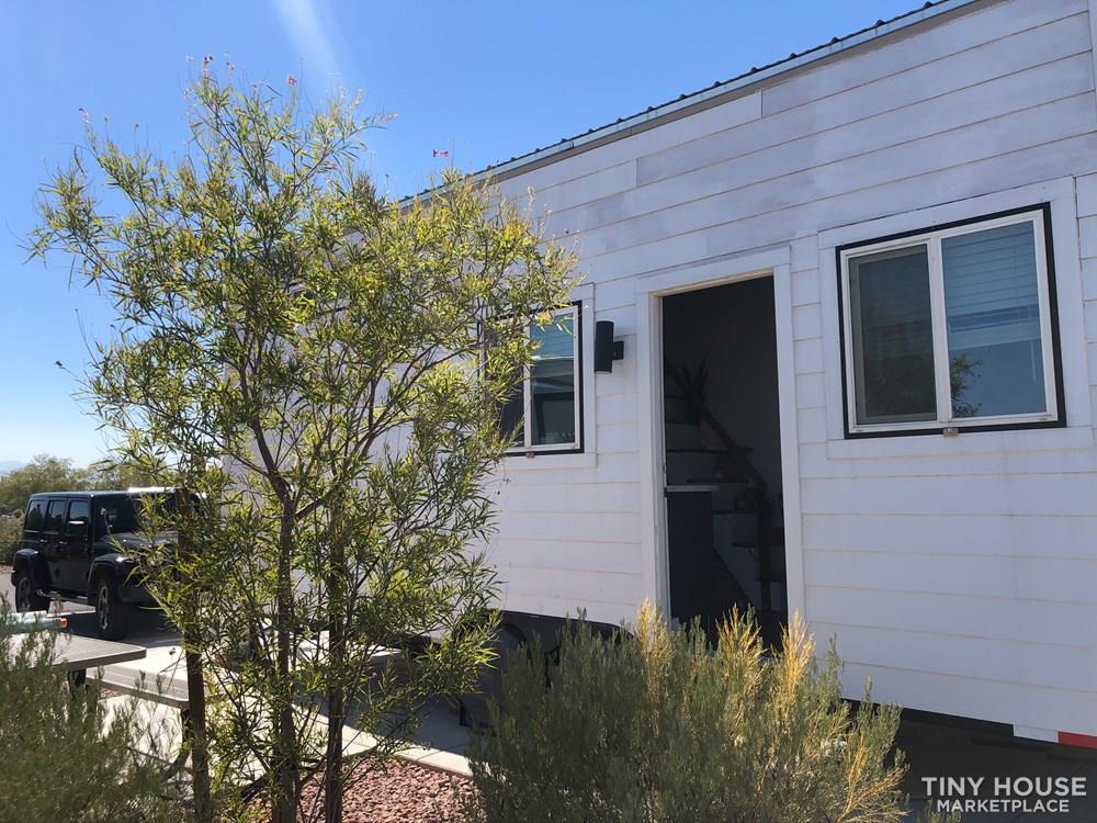Modern W/ ALL the comforts of a full sized home!  - Image 2 Thumbnail
