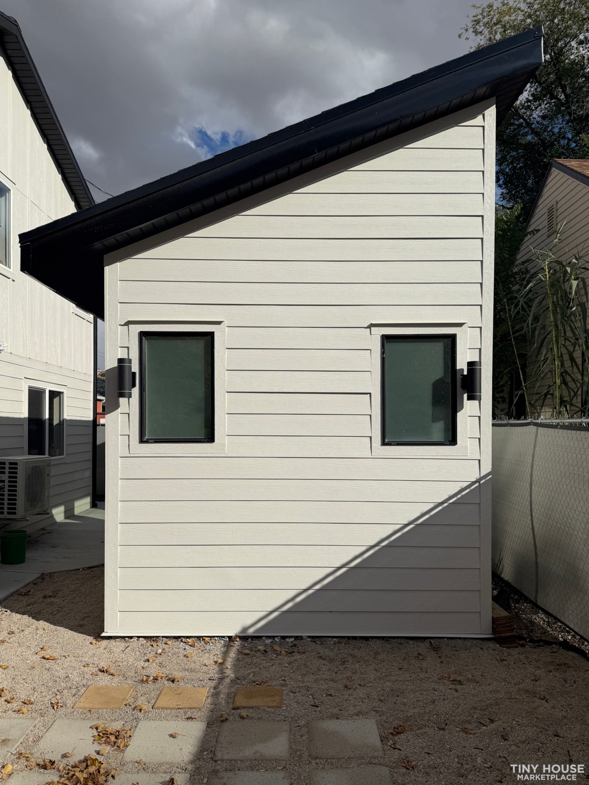 Modular Tiny Home - Customizable Turnkey ADU for Living, Working, or Escaping - Image 2 Thumbnail