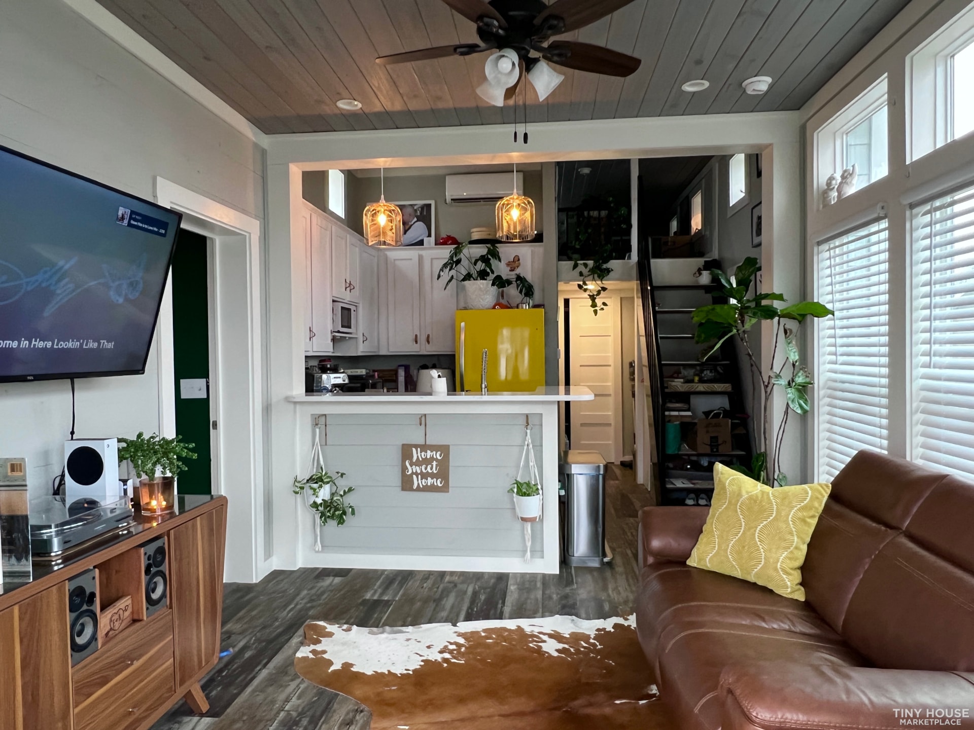 Move-In Ready 2022 Clayton Park Model near Asheville, NC & Greenville, SC - Image 3 Thumbnail