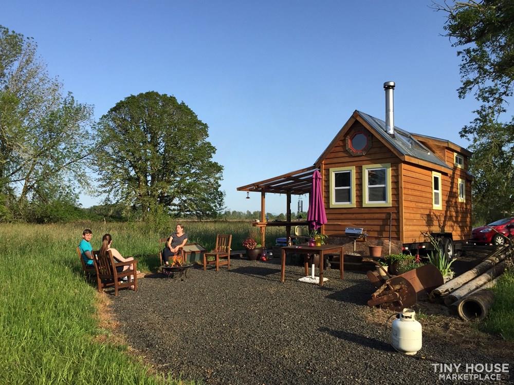 Tiny House for Sale Move in ready tiny house in Oregon