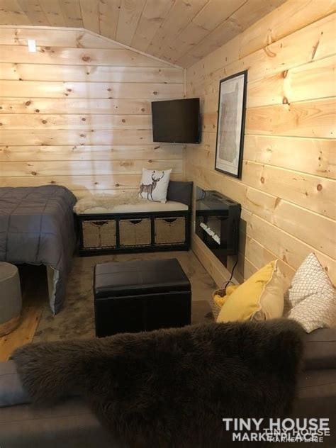 Moving sale! Masterfully crafted tiny house loaded with amenities - Image 2 Thumbnail