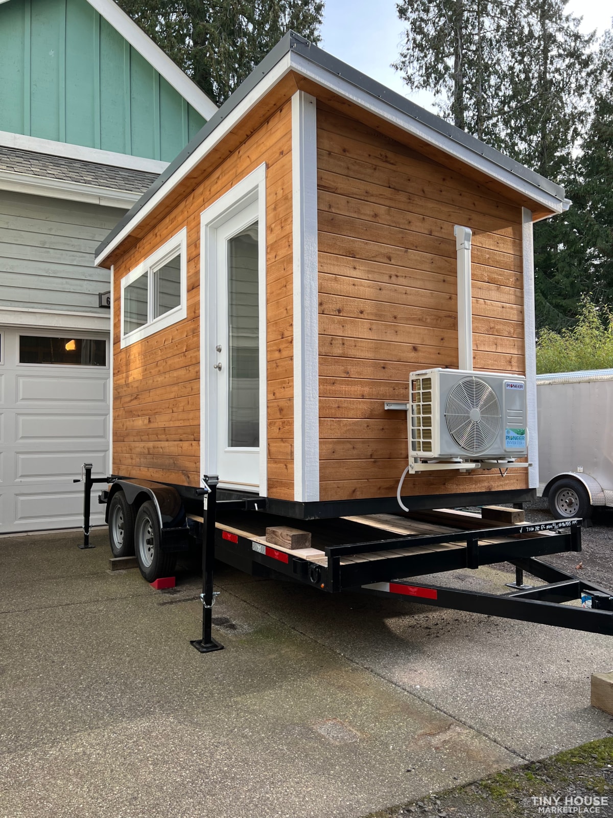 Multi-Use Tiny House  - Image 4 Thumbnail