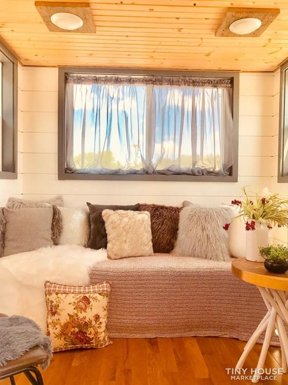 Must Sell 8 x 28 Craftsman Tiny Home - Image 4 Thumbnail