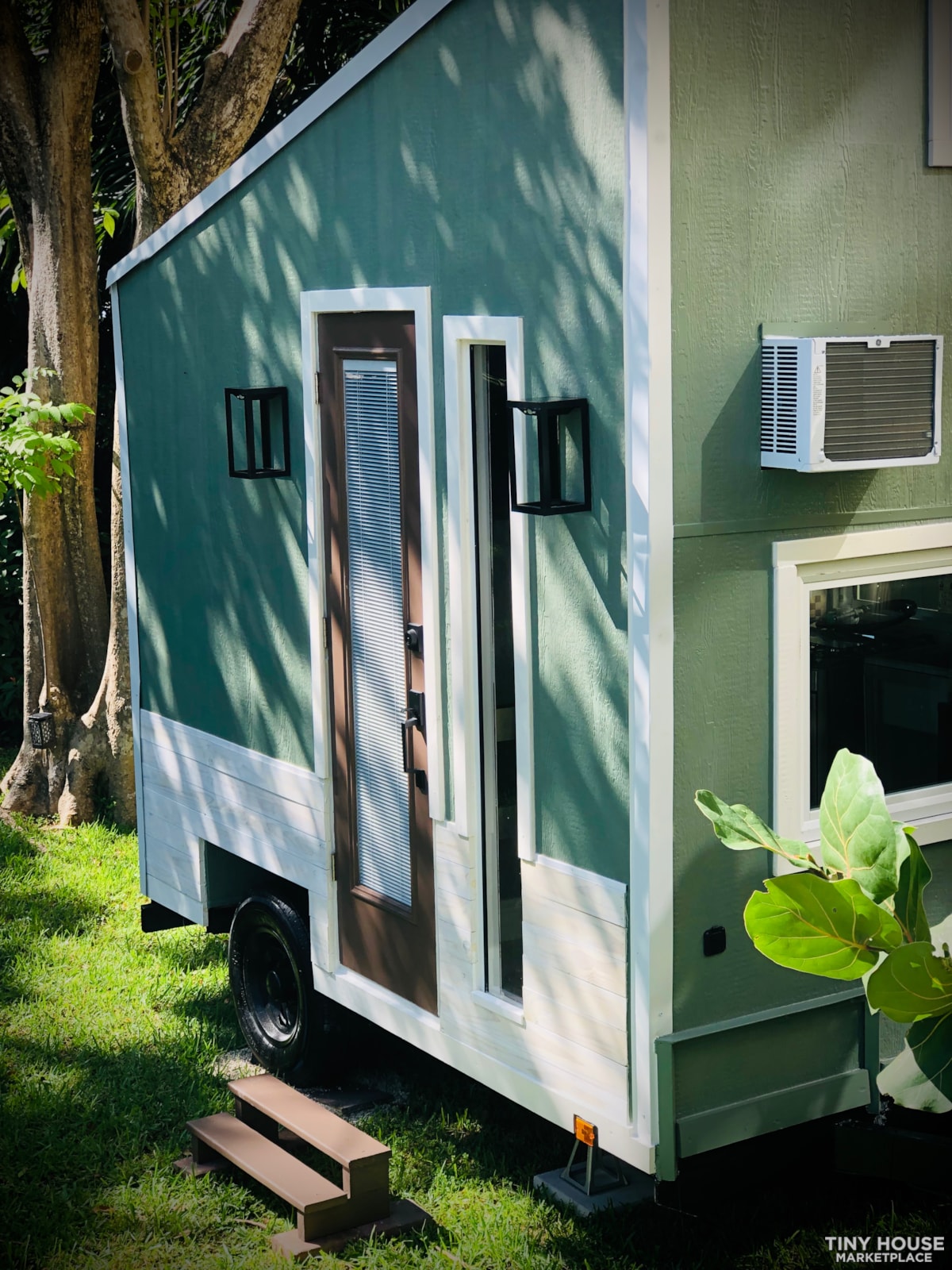 Nano micro house