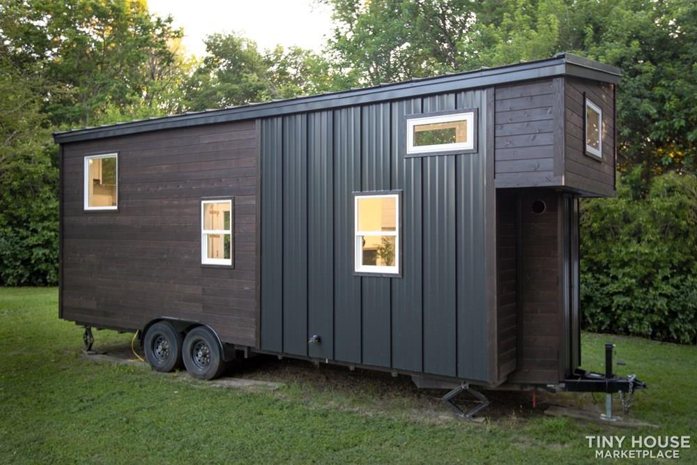 Natural Modern 26ft Tiny House on Trailer - Image 4 Thumbnail