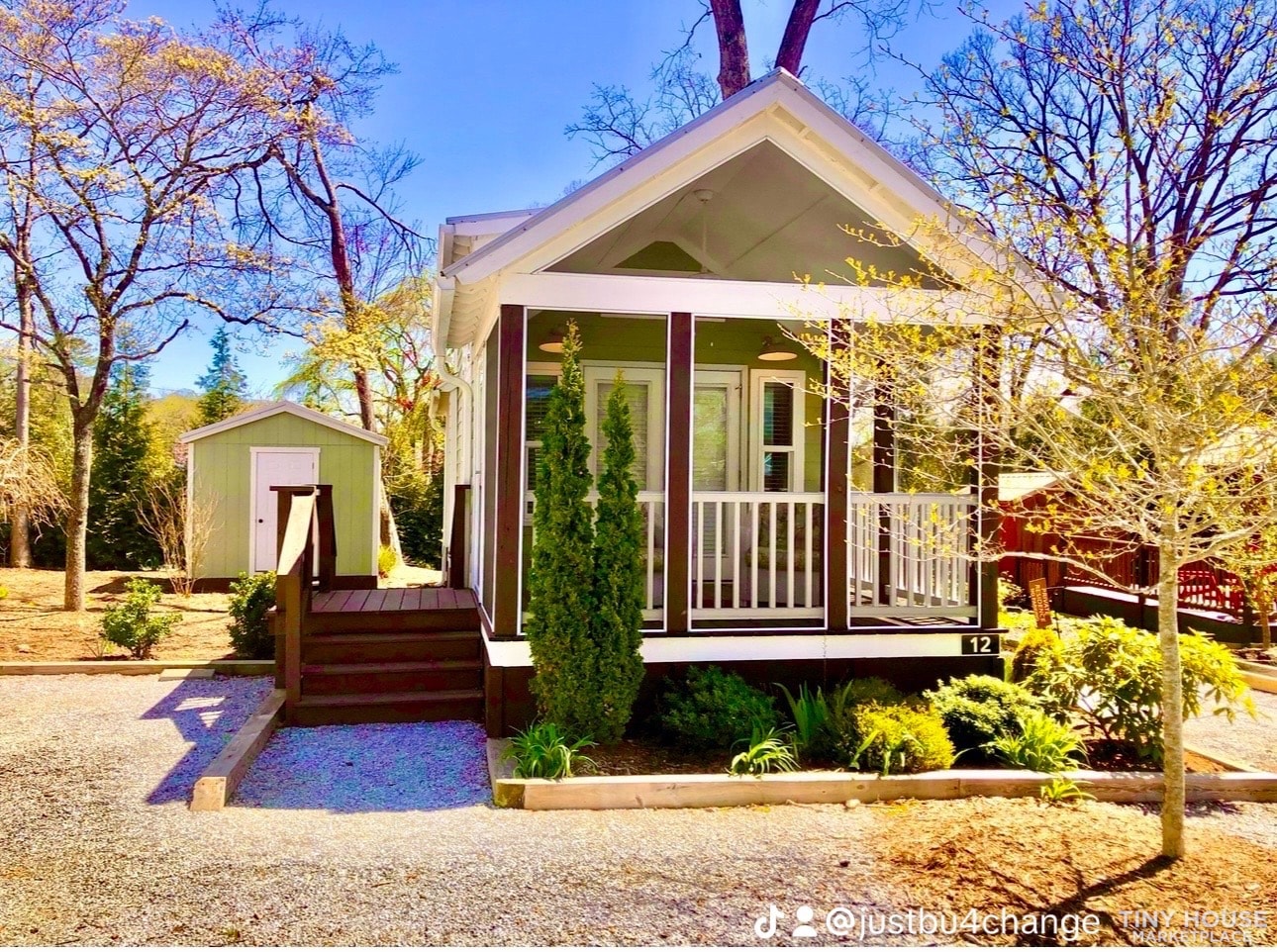 Near Asheville Tiny home for sale at simple life community move in ready-fully f - Image 1 Thumbnail