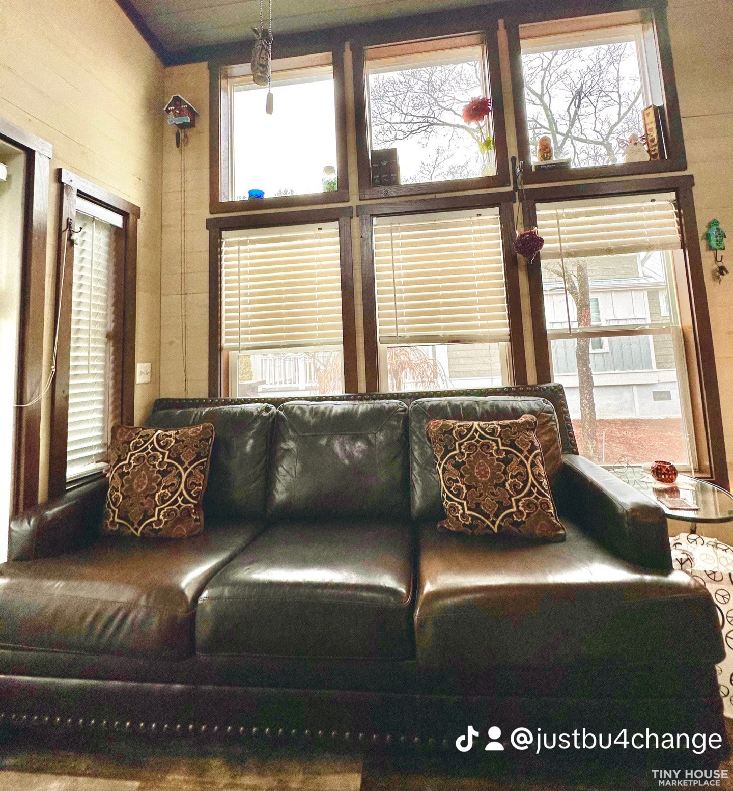 Near Asheville Tiny home for sale at simple life community move in ready-fully f - Image 2 Thumbnail