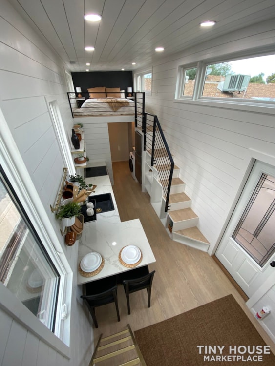 New 2022 28ft Tiny House - Image 3 Thumbnail