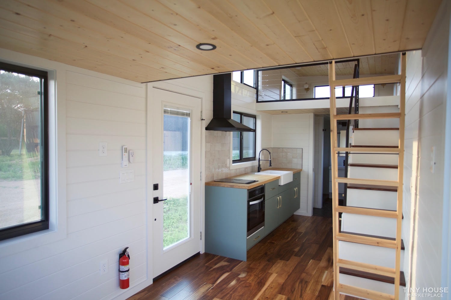 Brand New 2023 NOAH Certified 28' Double Loft Tiny Home (By Nomad Tiny Homes) - Image 4 Thumbnail